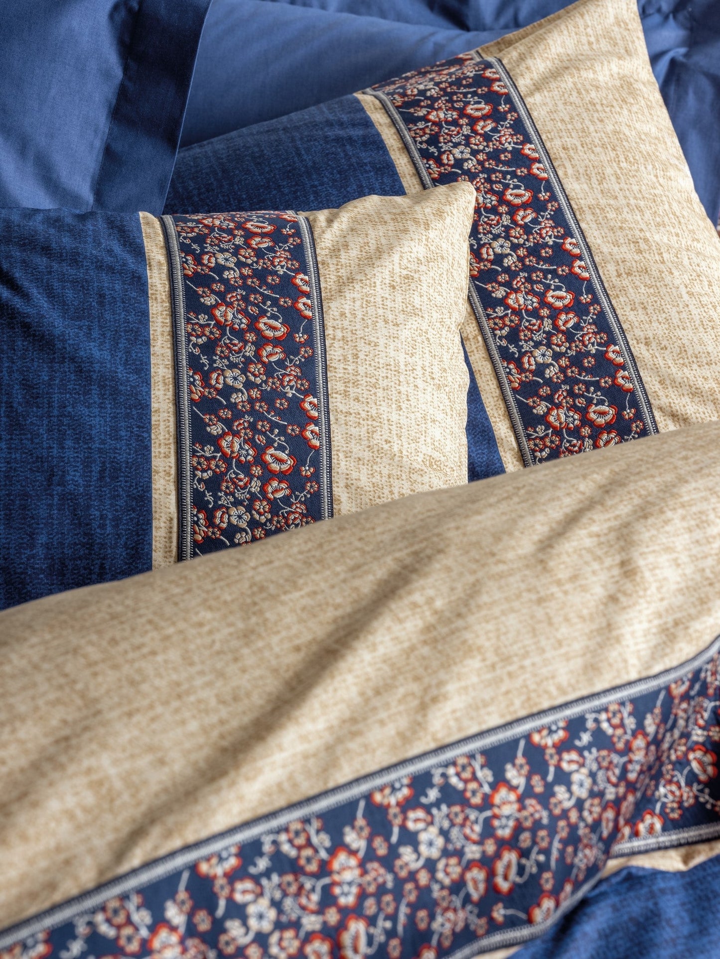 Lenjerie Bleumarin Regal Brodat | Satin ranforce de lux